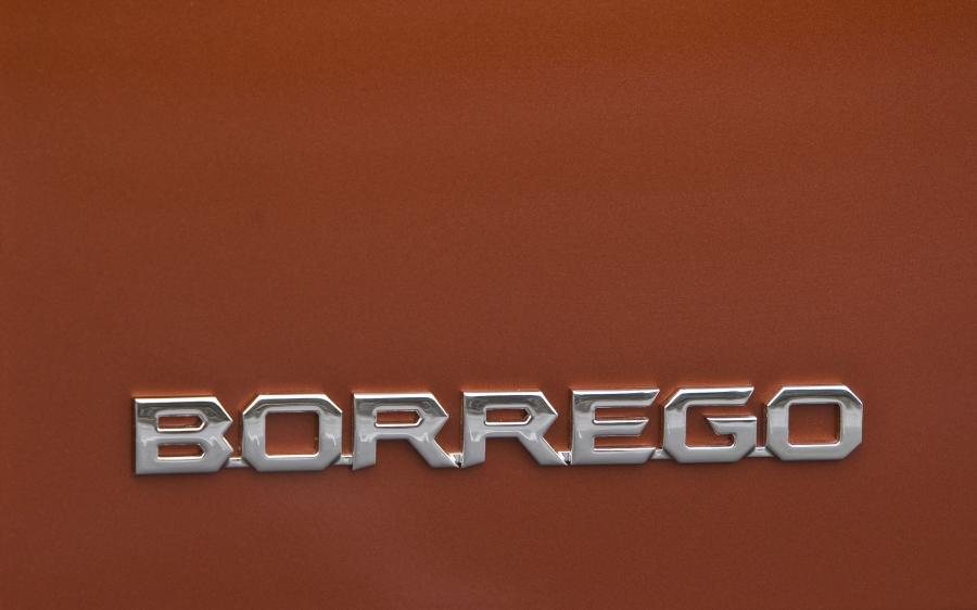 Kia Borrego 2009 года  (фото 302 из 345)